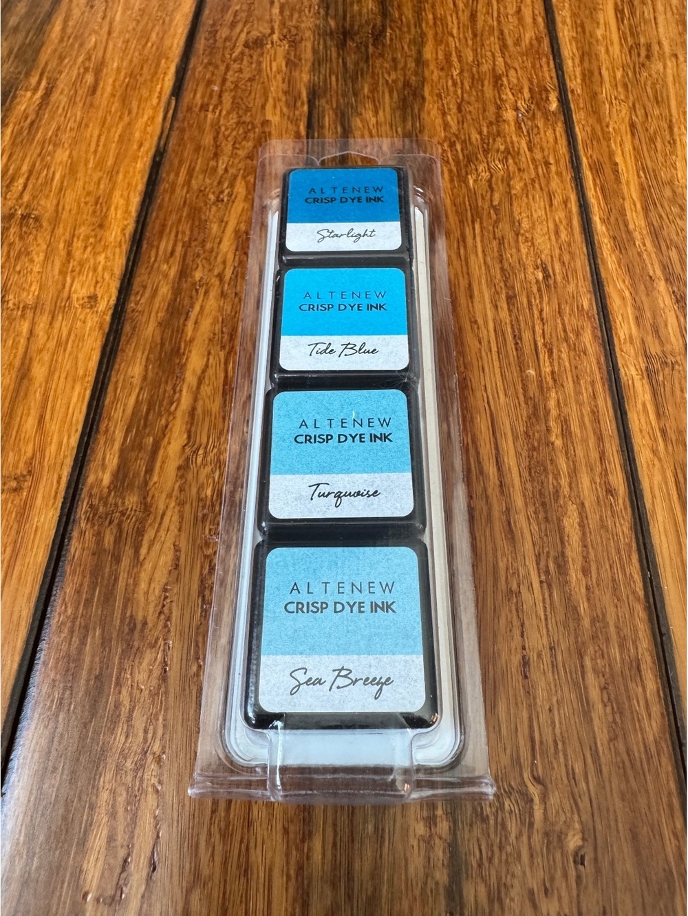 Altenew Crisp Dye Ink Set of 4 Blue Starlight Tide Blue Turquoise Sea Breeze